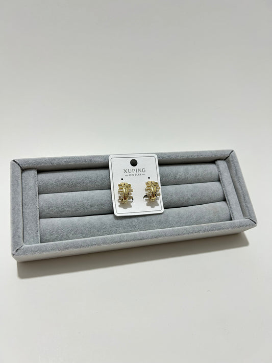 Xuping Altın Renkli Geometrik Taşlı Küpe