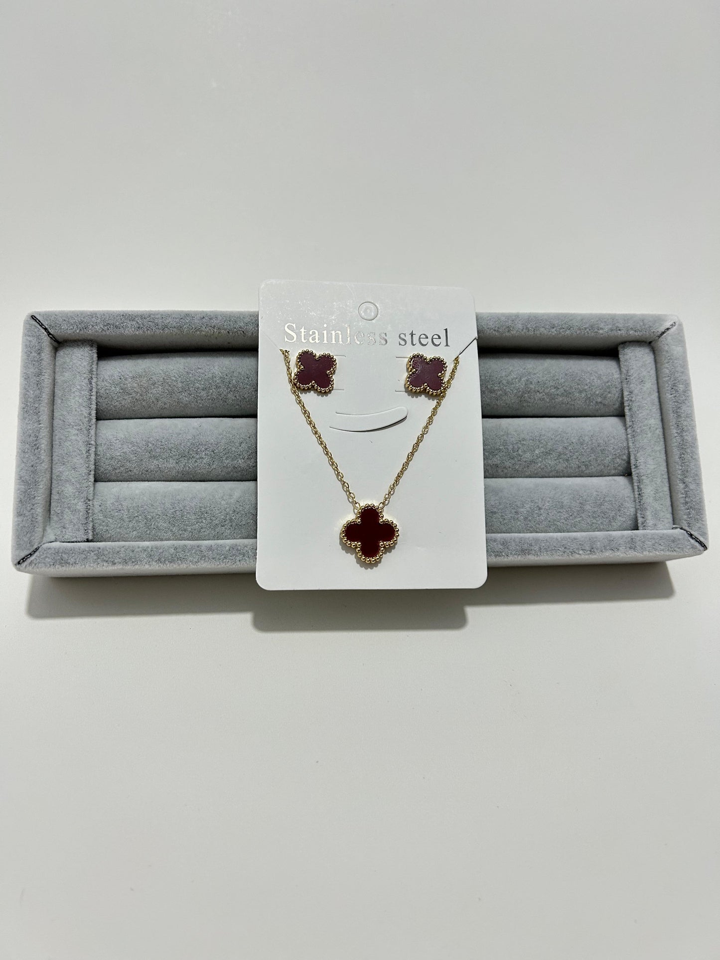 YONCA DETAYLI KOLYE VE KÜPE SETİ